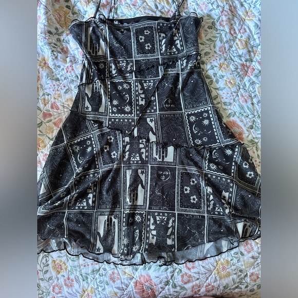 Urban Outfitters mesh mini slip dress. Mystic print - Picture 2 of 4